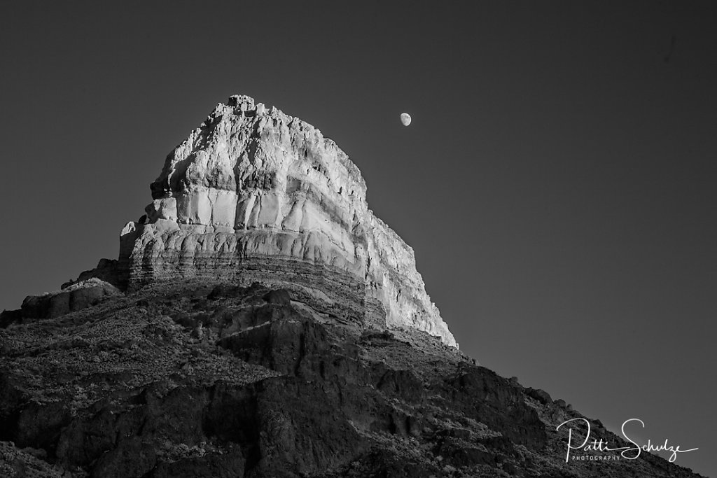 Cerro Castellan Peak